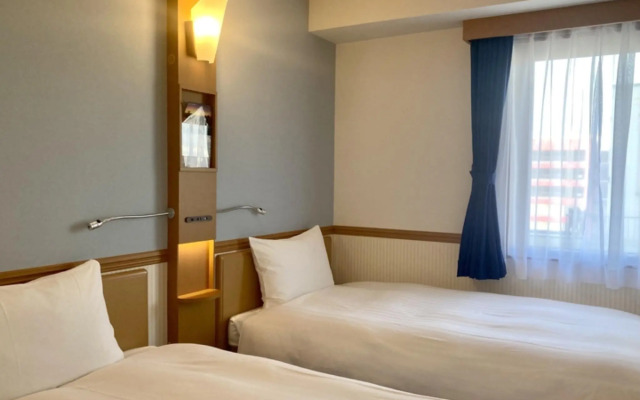 Toyoko Inn Hokkaido Hakodate Ekimae Daimon
