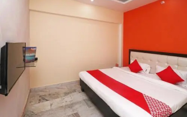 Krishna Hotel by OYO Rooms