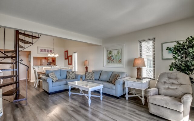 Anchorage I C14 by RedAwning
