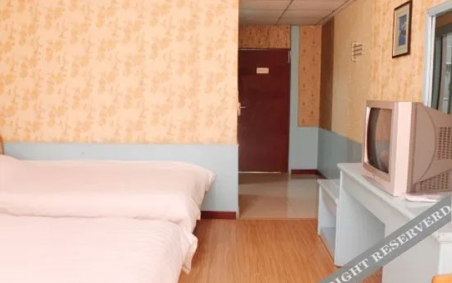 Rongcheng Jiazhou Express Hotel