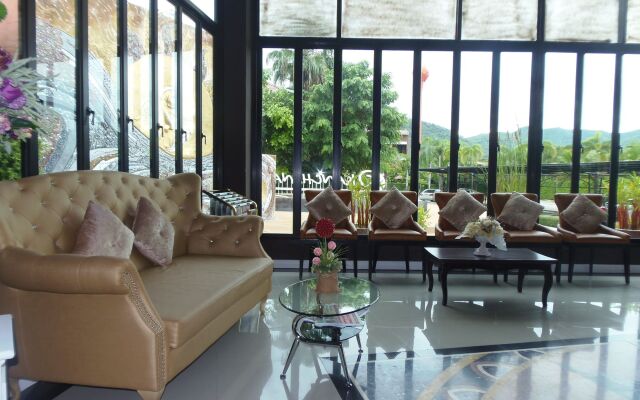 Prelude Hotel
