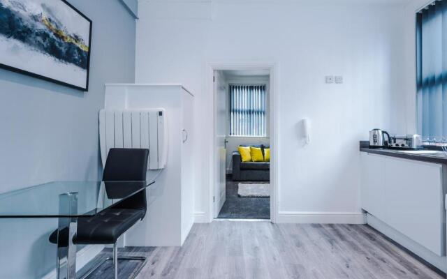 Studio Two, Clarendon Apartments