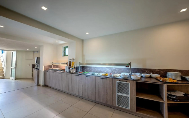 Erato Hotel Adults Only