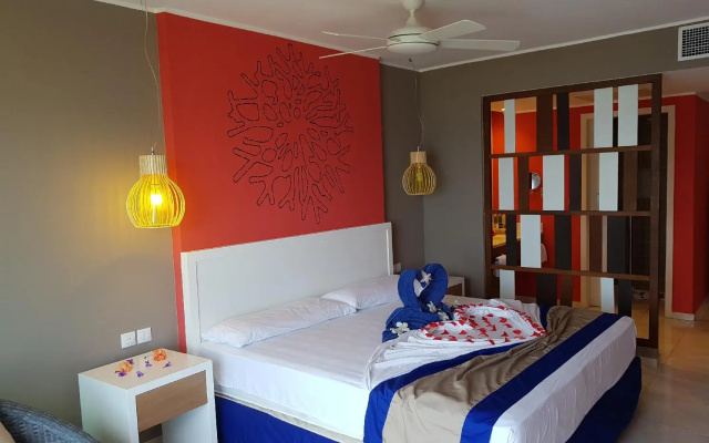 Grand Aston Cayo Las Brujas Beach Resort & Spa