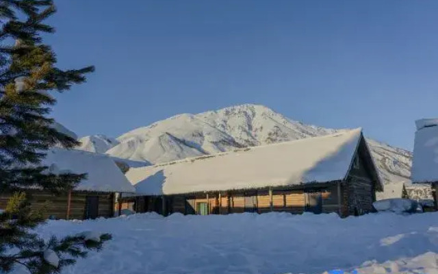 Hemu Huafangu Homestay