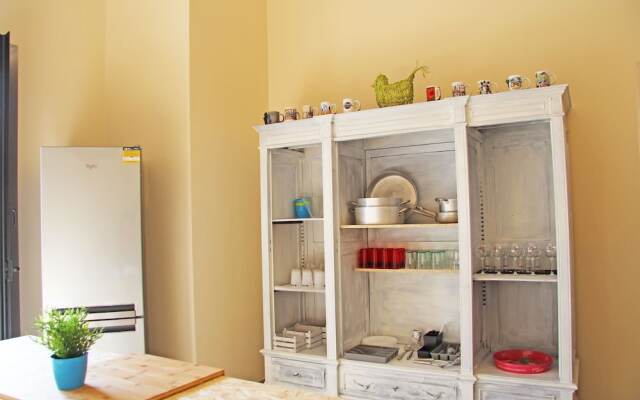 Urban Pop Hostel & BnB