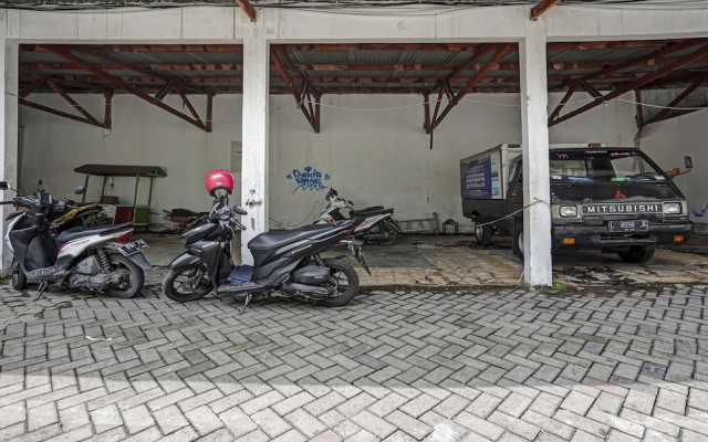 OYO 91035 De Ritz Residence