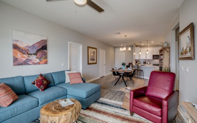 Queen Creek #341 - 2 Br Condo