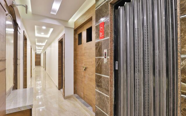 OYO 13032 Shiv Sagar Palace