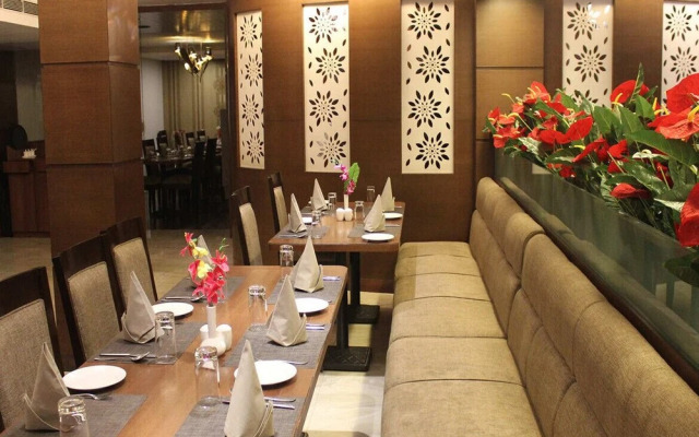 Hotel Golden Leaf Resort