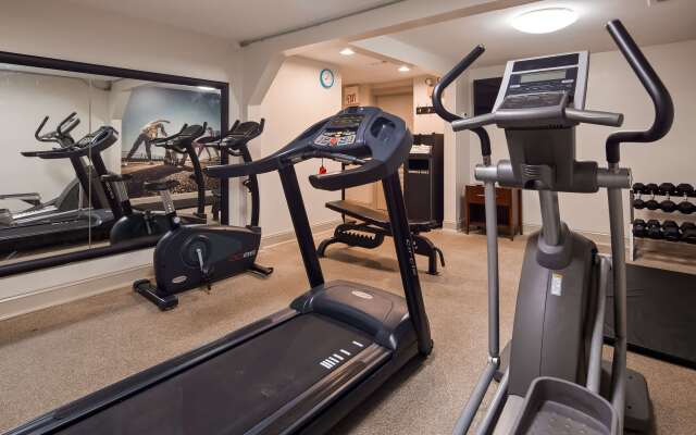 Best Western Plus Coastline Inn