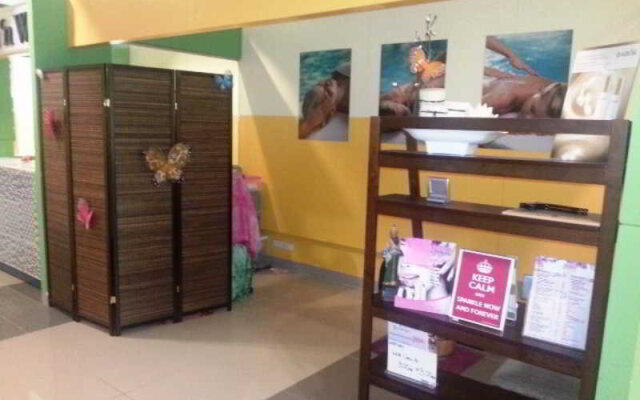 Go Hotels Otis-Manila – Multi-Use Hotel