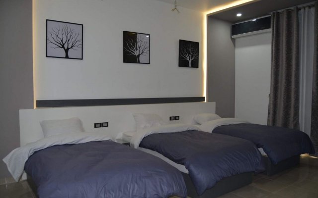 Azar Boutique Hotel