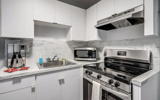 South River Suites