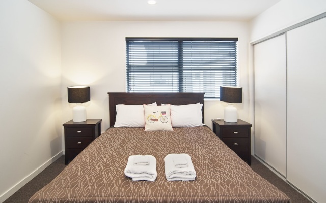 Hutcheson Street Villa – Guest Rooms – Christchurch