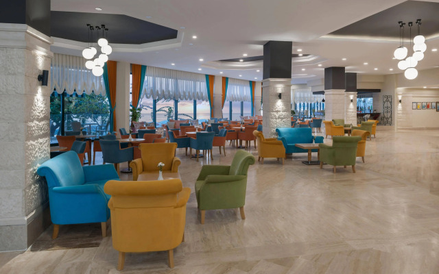 Aska Just In Beach – All Inclusive