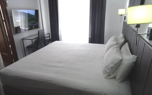 Hotel Carlos III