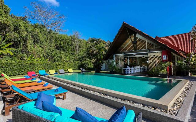 Naiharn Beach Resort