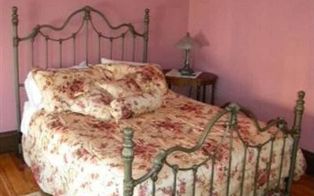 The Decker House Bed & Breakfast