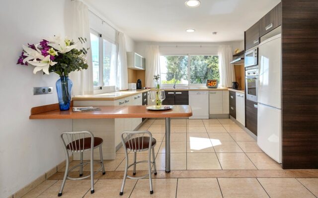 Villa Los Cuatro Arcos