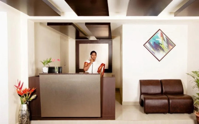 Aakash Inn Tiruvannamalai