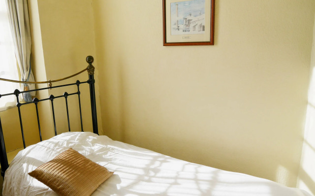 The Saracens Head Hotel