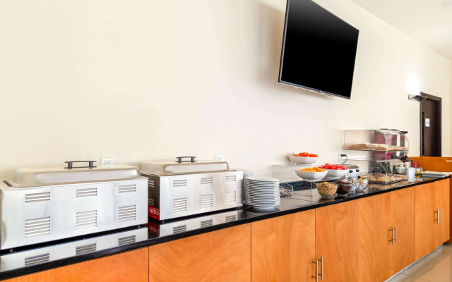 Sleep Inn Monterrey San Pedro