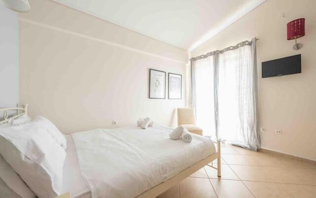 Anavissos 3bdr Seaview Beachhouse with Bbq