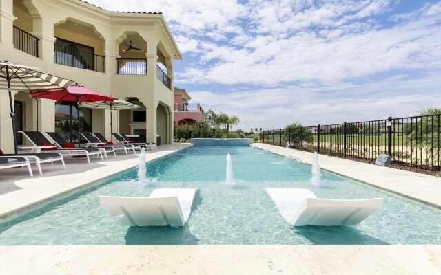 12BR Reunion Pool Home 521 by OVRH