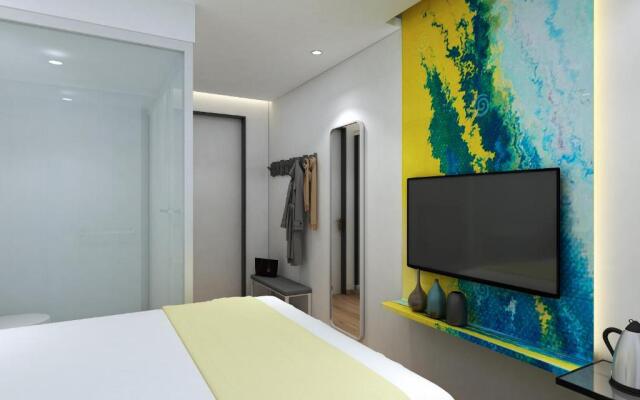 Happy Dragon City Center Alley Hotel Forbidden City