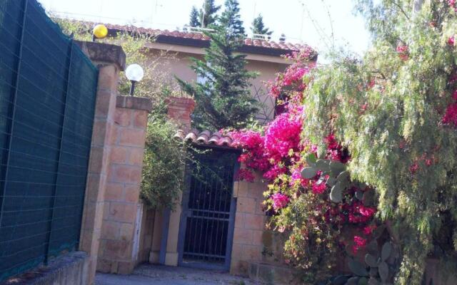 6- Lovely Apartment in Front of the sea