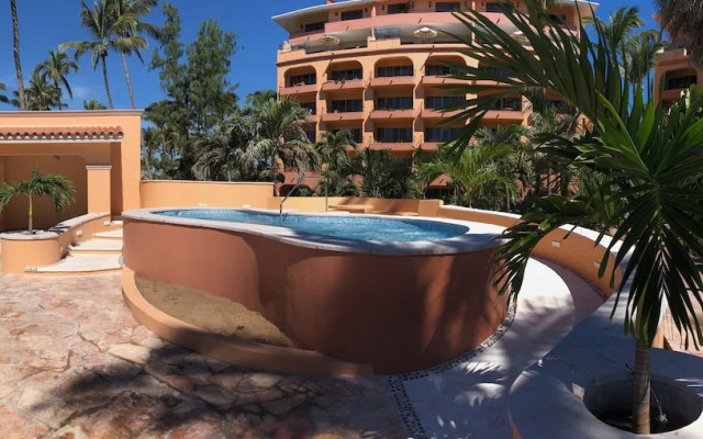 Torres Mazatlan Condominiums