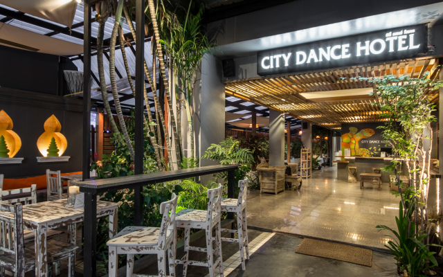 City Dance Hotel