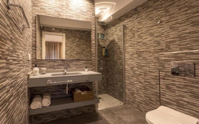 Room Boutique 32