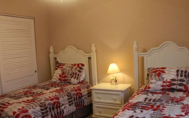 Sea Breeze 303 Apartment