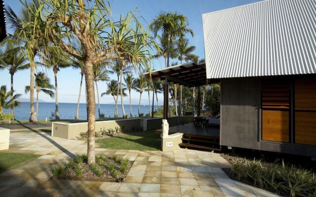 Pure Magnetic Villa 2