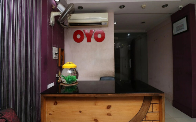 Oyo 27644 Cozycom