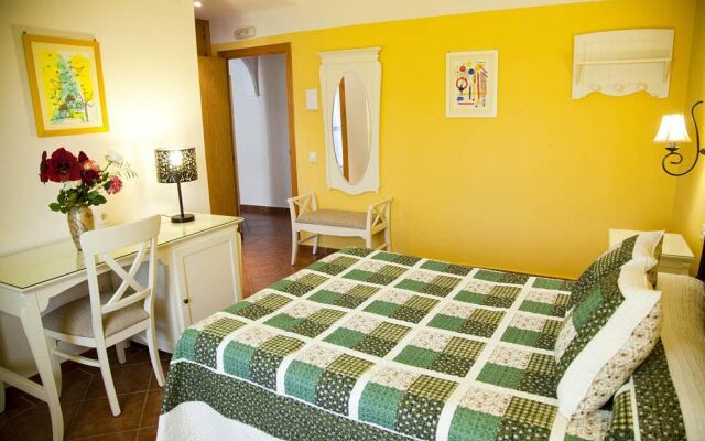 Hostal Los Pinos