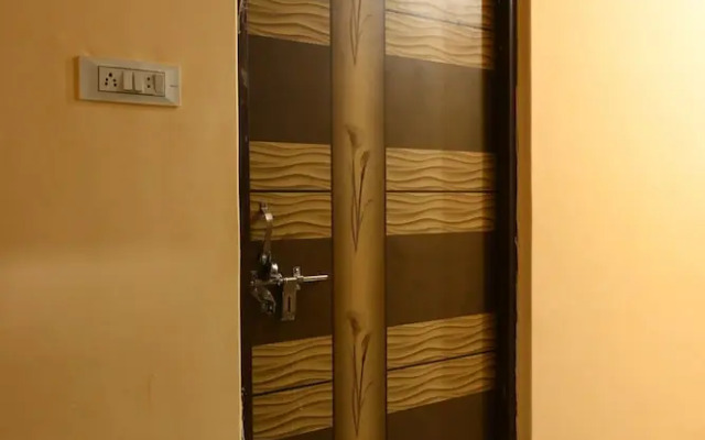 Gauri Shankar P Guest house