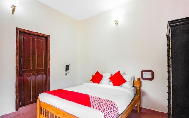 OYO 11961 Breezee Homes