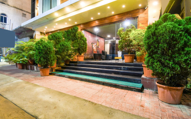 Super Townhouse Near Marine Drive