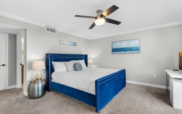 Shoreline Towers 3092