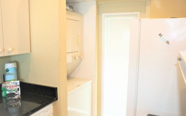 Jamaica Royale - T41 - 2 Br Condo