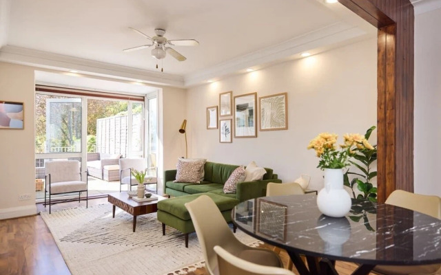 The Randall Retreat Spacious 4bdr Home With Garden