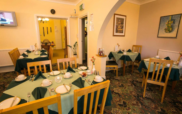 The Sherwood - Guest House