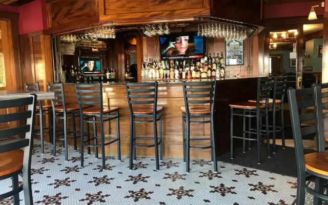 The Winthrop Arms Hotel And Restaurant