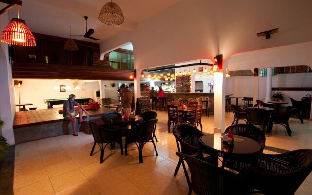 Eighty8 Backpackers - Hostel