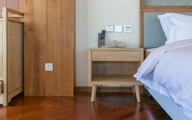 Floral Hotel Dali Luchun Garden