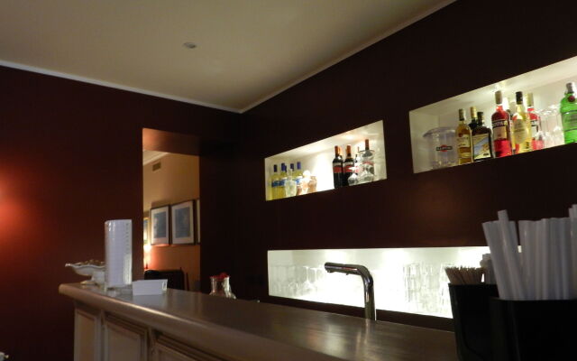 Etnea suite 668