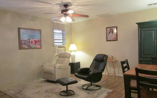 1BR Scottsdale Kierland Unit